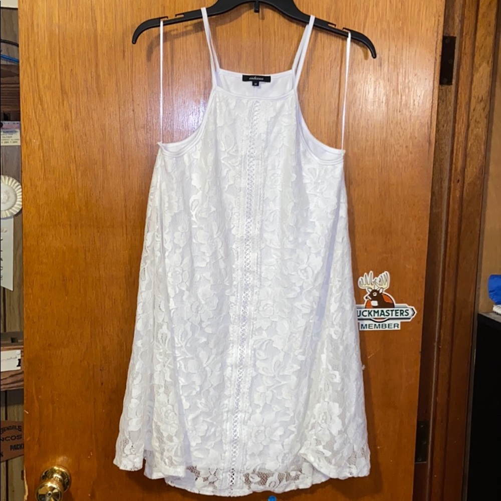 White lace detail dress